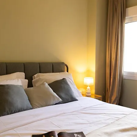 Main Avenue Balcony Thessaloníki