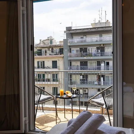 Apartment Main Avenue Balcony