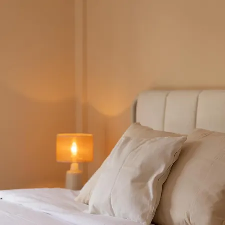 Main Avenue Balcony *