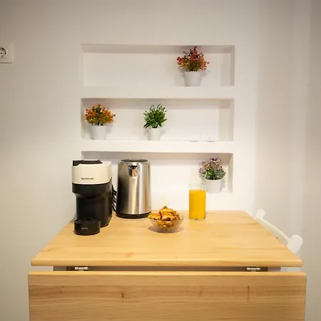 Main Avenue Balcony Thessaloníki