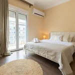 Apartment Main Avenue Balcony *